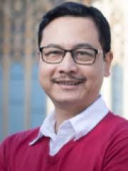 Thi Phung's Instagram, Twitter & Facebook