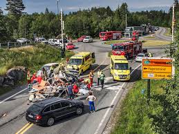 Nå sier statens vegvesen at tunnelen vil være stengt på ubestemt tid. Oslofjordtunnelen Apen Igjen Etter Dodsulykke Vg