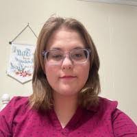 Katelyn Henry's Instagram, Twitter & Facebook