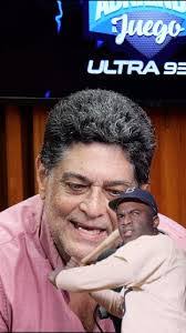 Carlos Almanzar's Instagram, Twitter & Facebook