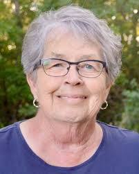 Jacqueline Packer's Instagram, Twitter & Facebook