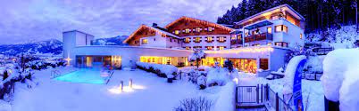 Ramazzotti le dedicò una bellissima canzone nel 1996 e il legame con sua figlia … Impressum Amiamo Familotel Zell Am See