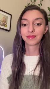 Katie Tracey Comedian