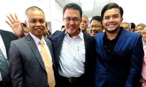 Find abdul latif latest news, videos & pictures on abdul latif and see latest updates, news, information from ndtv.com. Mahkamah Tolak Permohonan Sprm Lucut Hak Harta Bekas Exco Johor