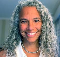 Celia Horne's Instagram, Twitter & Facebook