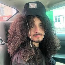 Roberto Venegas's Instagram, Twitter & Facebook