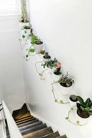 Vous Le Savez J 39 Ai Pris Un Pied A Terre En Ville En Plus De Ma Maison A La Campagne Et La Nature Me Manque Deco Cage Escalier Deco Escalier Cage Escalier