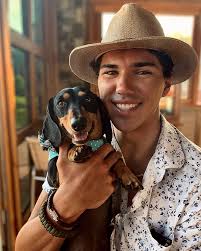 Dad Vacation Selfie 👑