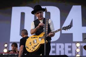 Emonneeyy ass maybe the extremely beautiful provider Ive