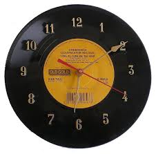 Een Afgedankte Lp Word Een Hippe Klok Creedence Clearwater 45 Record Clock Long As I Can See The Light Wall Clock 21 75 Wall Clock Light Record Clock Clock