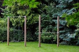 Hier Eine Schaukel Mit Klettergerust Von Rheingrun Individuell Angepasst Und Aus Hochwertigen Materialien Bankirai H Reckstange Garten Schaukel Garten Garten