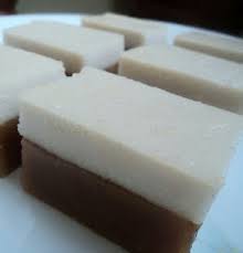 Talam tepung | gula melakani cik ain pakai gula melaka, kalau korang nak pakai gula merah pun boleh juga.buku resepi. Resepi Kuih Talam Gula Melaka Informasi Santai