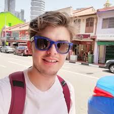 Alex Thom (@ajthom11)