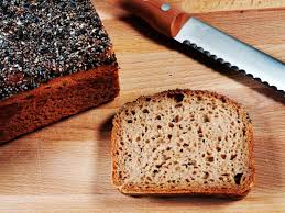 Gut Vertraglich Und Einfach Lecker Helles Und Dunkles Emmermehl Treffen In Einem Kastenbrot Mit Dunklem Chia Topp Kastenbrot Einfach Lecker Lebensmittel Essen