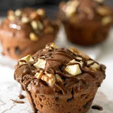Ob ein veganer schokokuchen, veganer apfelkuchen mit streuseln (vom blech), veganer cheesecake, käsekuchen, vegane krümelmonster muffins, einfache vegane kuchen mit erdbeeren, vegane waffeln und cookies, oder auch leckere vegane muffins für kinder, hier werdet ihr bestimmt fündig. Muffins Rezepte Und Tipps Essen Und Trinken