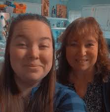 Looking for tour guide or restaurant work in Skagway this season