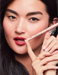 Карандаш Benefit