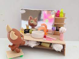 Thing To Beat 1 Look For In My Own Version Of This This Totally Set The Bar High This Person Has A Considera Lps Crafts Lps Diy Accessories Lps Accessories