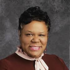 Latoya Barlow's Instagram, Twitter & Facebook