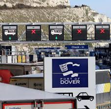 #grossbritannien präsentiert die unbequeme wahrheit: Brexit Drei Von Vier Lkw Verlassen Grossbritannien Jetzt Ohne Ladung Welt