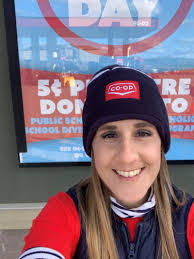 Michelle Dupras's Instagram, Twitter & Facebook