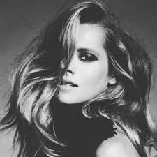 Aug 08, 2021 · world breastfeeding week is particularly meaningful for australian actress teresa palmer. Teresa Palmer Startseite Facebook