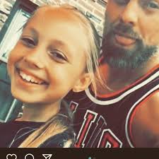 Lisa Prall (@skye629) • Instagram photos and videos