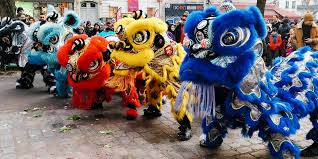 Selon l'horoscope chinois, l'année du buffle (ou boeuf) de métal est une. Coronavirus Le Defile Du Nouvel An Chinois Reporte A Paris Le Point