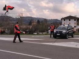 200 grammo tabella di conversione. Controlli Lungo La Statale 45 Oltre Sessanta Segnalati E 200 Grammi Di Droga Sequestrata In Due Settimane Tornano Lsd E Funghi Allucinogeni