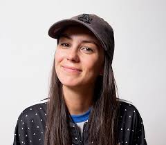 Amy Shark's Instagram, Twitter & Facebook