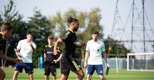 They were replaced by liam mccarron, jack jenkins, crysencio summerville, charlie allen and max dean. Livenow Kicks Off Pre Season With Ac Milan And Leeds United News Broadcast