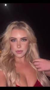 Maria Deluca's Instagram, Twitter & Facebook