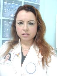 DRA. MONICA REGIS FLORISBELO especialista em Pediatria em Santa Catarina
