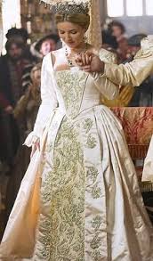 The Tudors Costumes Jane Seymour S3 4 The Tudors Wiki Tudor Costumes Tudor Dress Historical Dresses