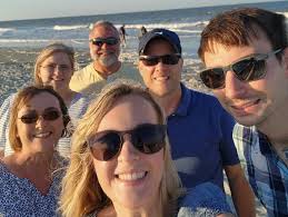 Fundraiser for Gary Knott by Chelsea Knott : Help Cindy and Gary Knott  Cover Medical Expenses