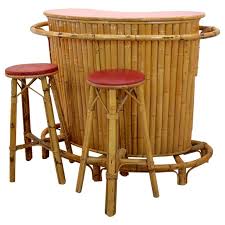 Chic And Versatile French Midcentury Rattan And Bamboo Tiki Bar With Stools In 2020 Tiki Bar Stools Tiki Bar Tiki Bar Decor