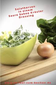 Er eignet sich nicht nur als. Salatherzen In Einem Saure Sahne Krauter Dressing Zu Faul Zum Kochen Rezepte Hausmannskost Rezepte Leckere Salate