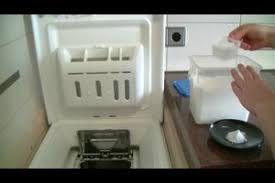 Von der ich den grauschleier entfernen möchte, weiche ich vorher für einige stunden in einer lauge (ziemlich heiß), welche ein mix aus weißwaschmittel, gardinenwaschmittel und natron ist, für einige stunden ein. Video Graue Wasche Wieder Weiss Bekommen So Klappt S