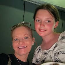 Who likes burnt bacon?