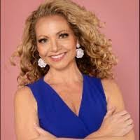 Rose Arp's Instagram, Twitter & Facebook