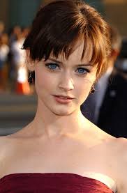 Mixed People Monday Alexis Bledel Short Hair With Bangs Short Hair Styles Hairstyles With Bangs