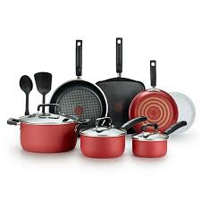 But we also know that the whirlwind of everyday life is not always easy to manage. T Fal Signature Titanium 12 Pc Nonstick Cookware Set