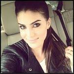 Patricia Bunt's Instagram, Twitter & Facebook