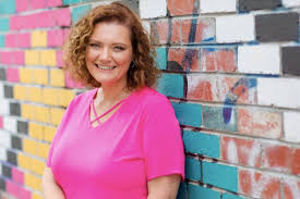 Some open their own shops specifically for wedding cake designs. How To Teach A Cake Decorating Or Baking Class From Home And Online