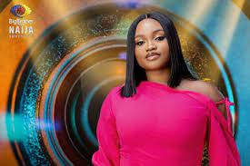 Coming after he introduced 2 male housemates today, ebuka introduced a third one, jumoke, who prefers to be called, jmk. 5faxdgzweiueim