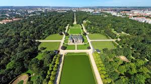 Weitere lokalitäten in der umgebung. Dresden Freilichtbuhne Grosser Garten Sieht Nach Pinterest Stehlen Von Grosser Garten In Bezug Auf Dresden Freilichtbuhne Grosser Dresden Germany Germany Dresden