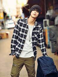 How To Wear Beanie Guys 15 Ways To Rock Beanie For Men Hipster Mens Fashion Winter Outfits Men Korean Fashion Men