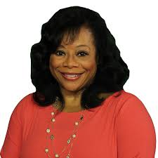 Mississippi's iconic news anchor grips virtual audience with transparent  testimonies