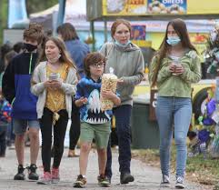 Jelly Bean Fling offers festivities, photos and fun