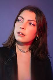 New-York based artist Anna Shoemaker Releases Her Latest Track “Call me'